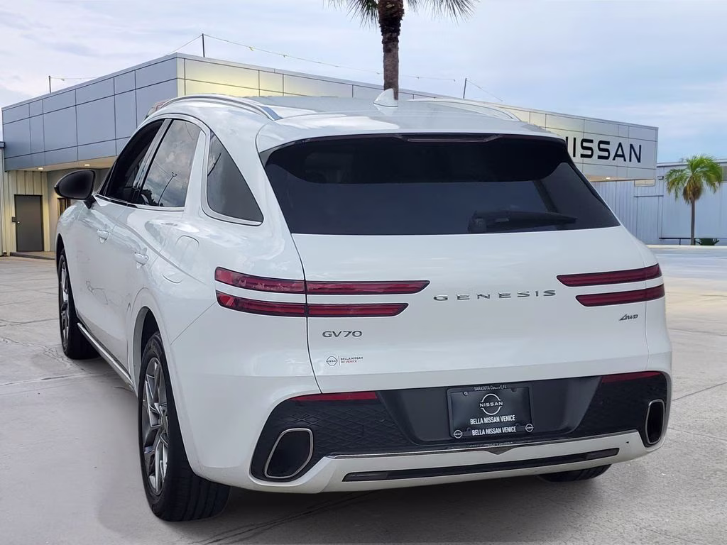 2025 Uyuni White Genesis GV70 2.5T AWD SUV