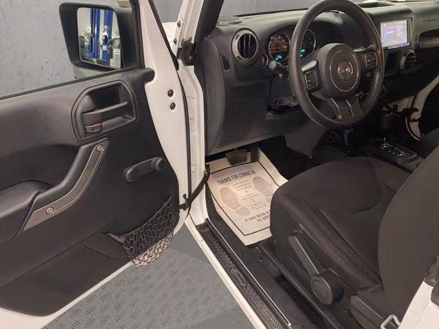 2017 Bright White Clearcoat Jeep Wrangler Sport 4X4 SUV