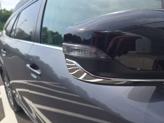 2023 Magnetite Gray Metallic Subaru Outback Premium AWD SUV