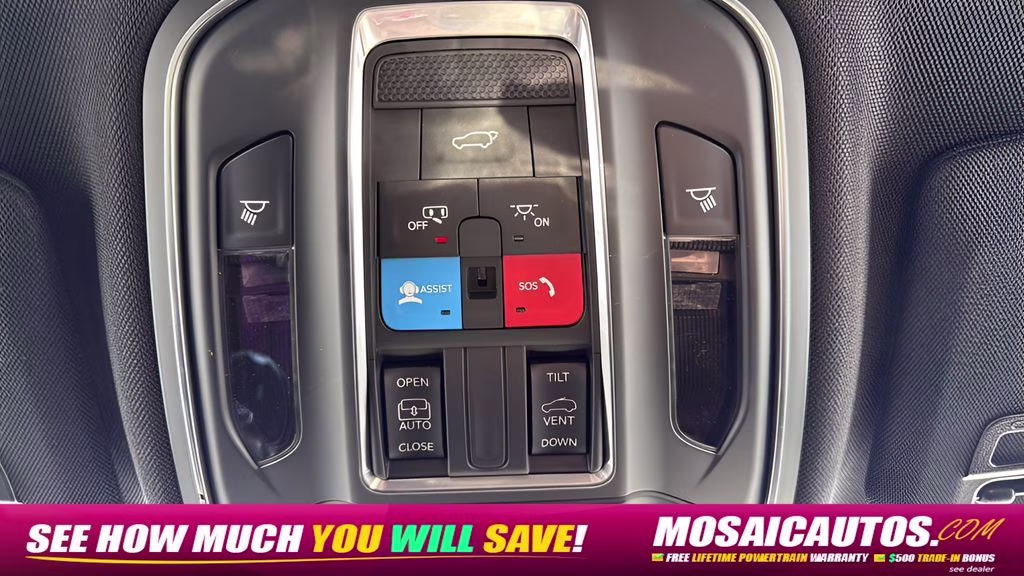 2026 Bright White Clearcoat Jeep Grand Cherokee Laredo 4X4 SUV