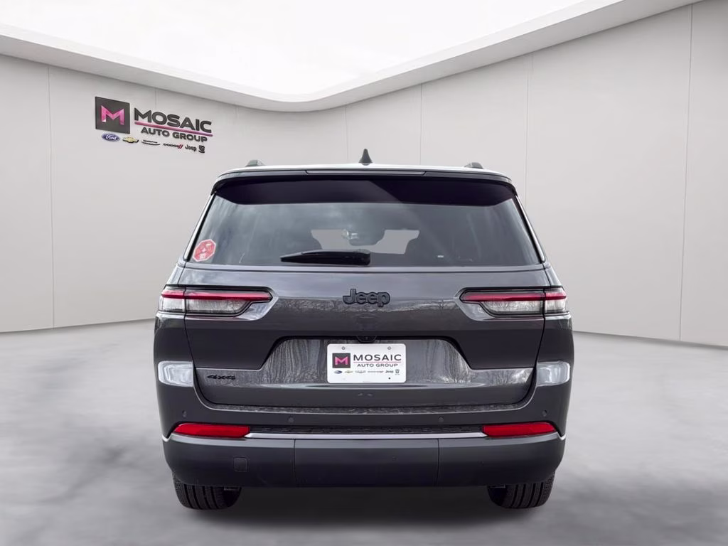2026 Baltic Gray Metallic Clearcoat Jeep Grand Cherokee L Limited 4X4 SUV