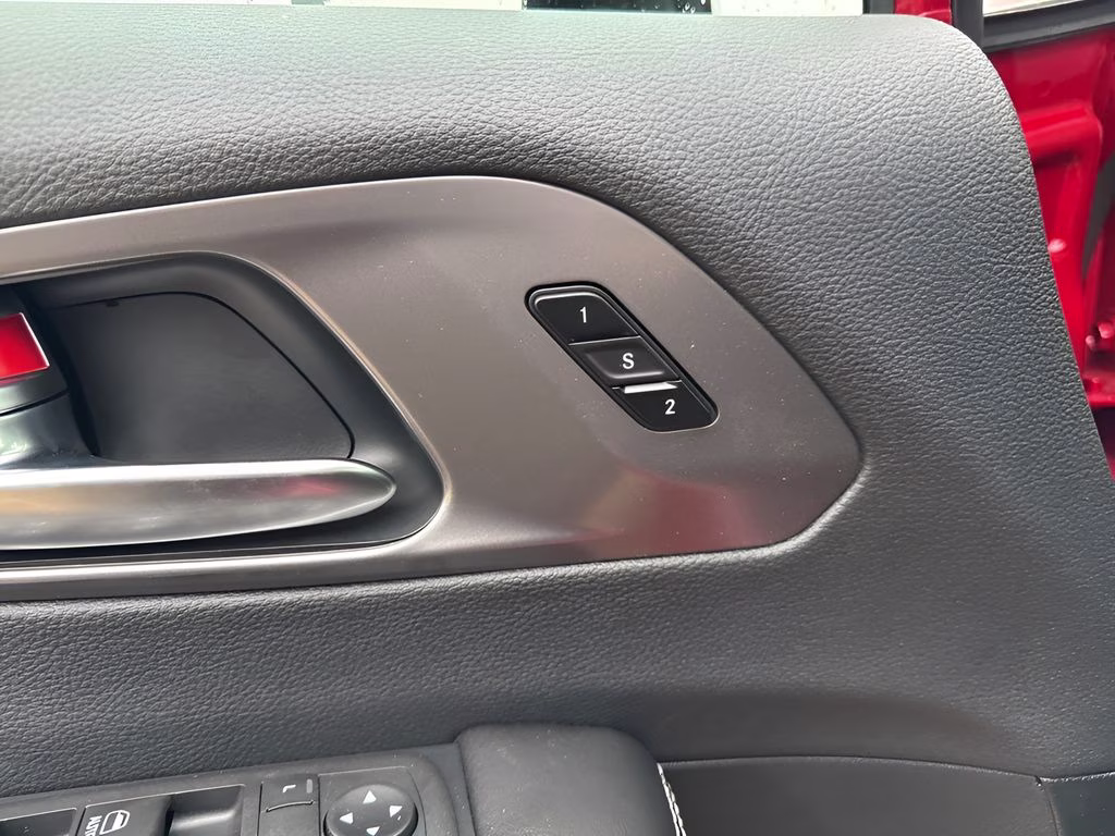 2026 Red Hot Pearlcoat Chrysler Pacifica Select Uconnect Theater Family Group II AWD Van