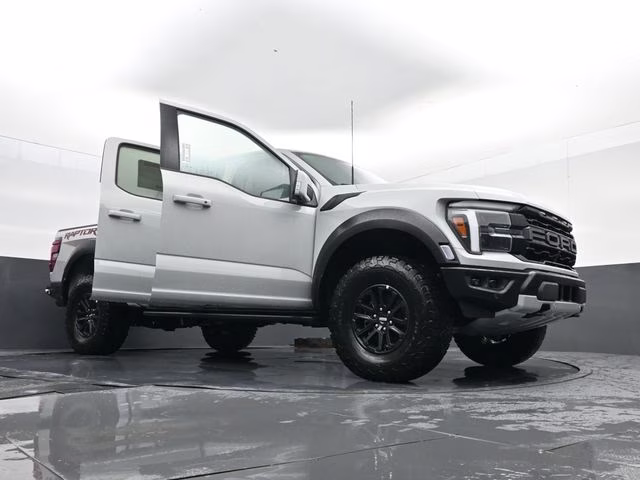 2026 Avalanche Ford F-150 Raptor 4X4 Truck