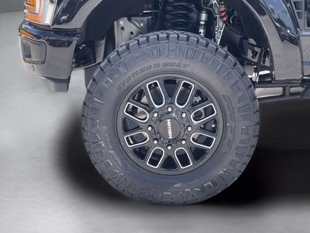 2026 Agate Black Metallic Ford Super Duty F-350 DRW Black Widow Lift 4X4 Truck