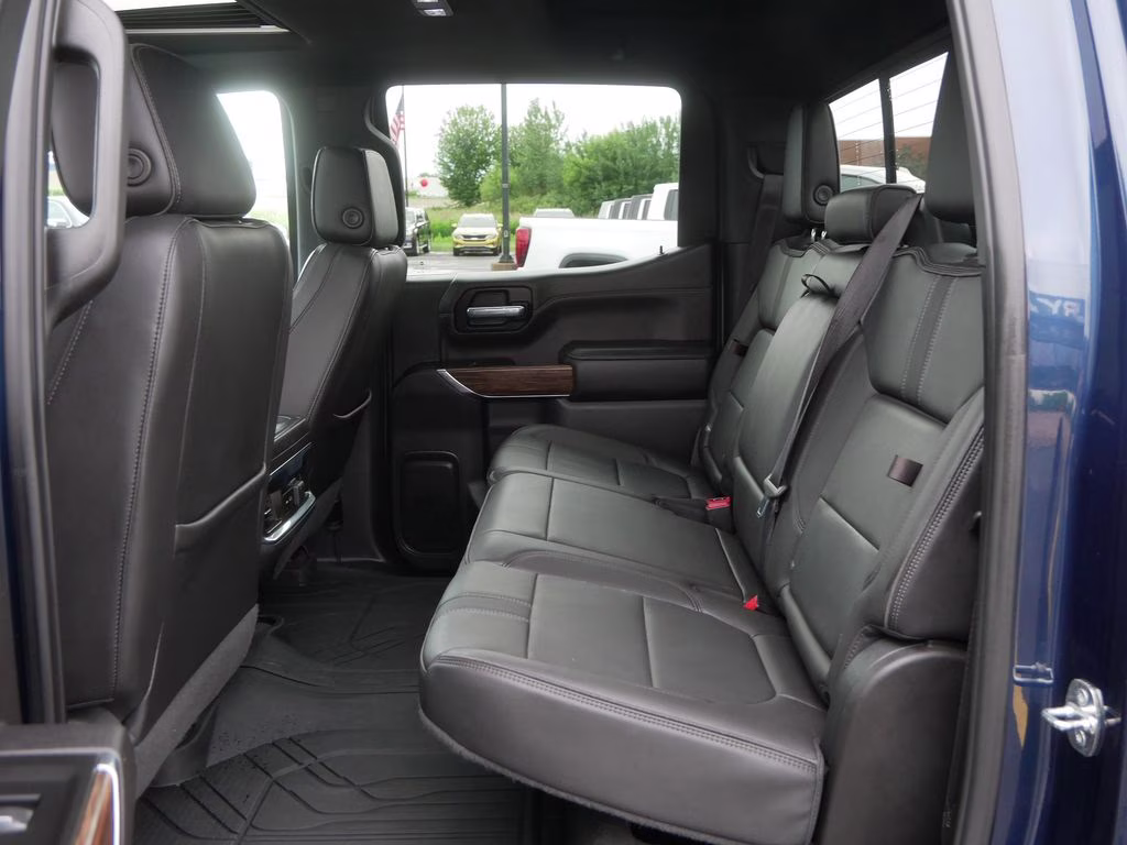 2021 Northsky Blue Metallic Chevrolet Silverado 1500 High Country 4X4 Truck
