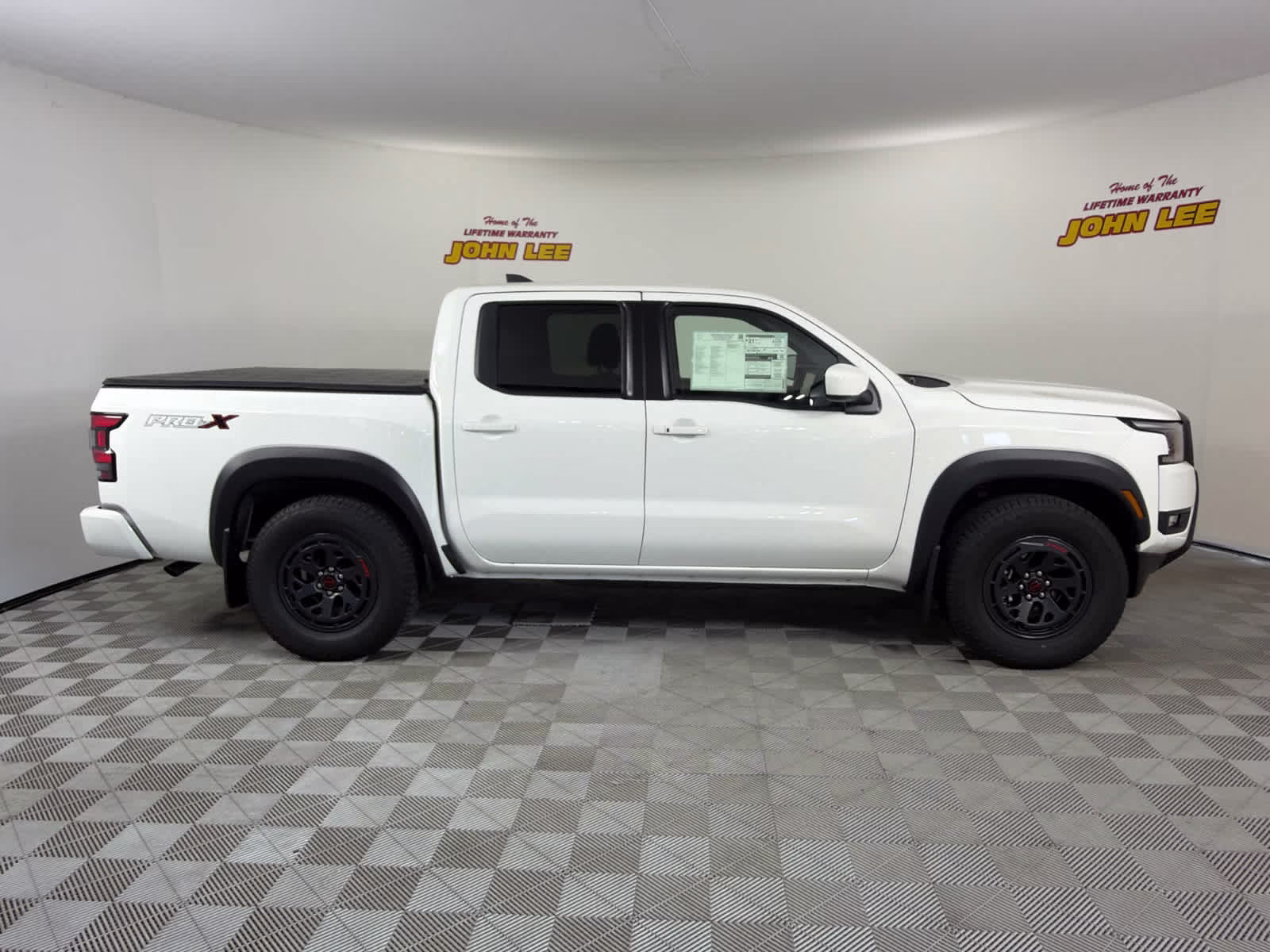 2026 Glacier White Nissan Frontier PRO-X RWD Truck