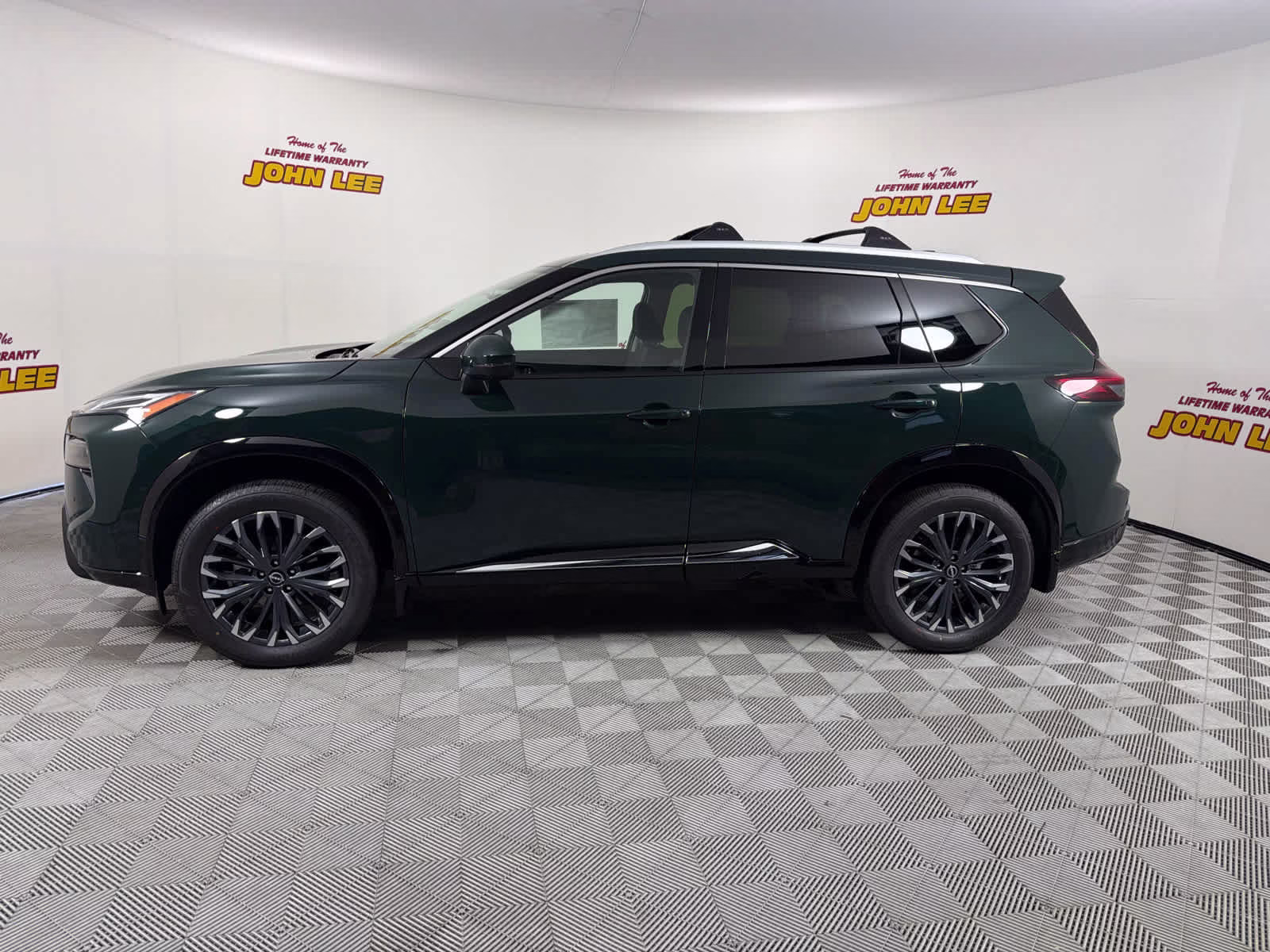 2026 Obsidian Green Nissan Rogue Platinum AWD SUV