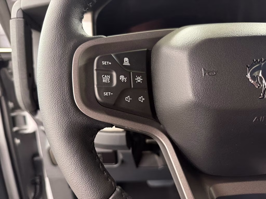 2026 AVALANCHE GRAY Ford Bronco Outer Banks 4X4 SUV
