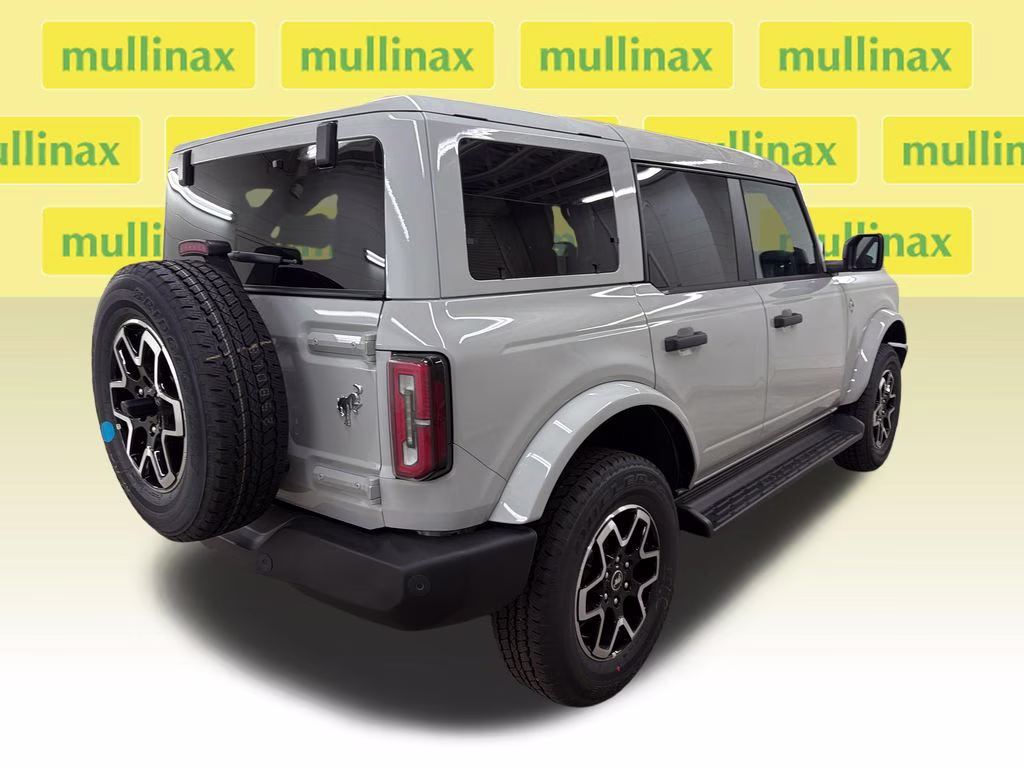2026 AVALANCHE GRAY Ford Bronco Outer Banks 4X4 SUV