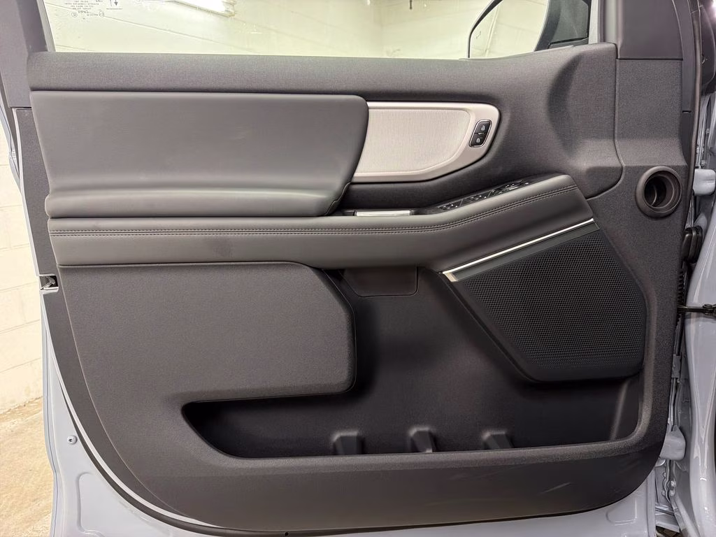 2026 GLACIER GRAY TRI-COAT Ford Expedition Active RWD SUV