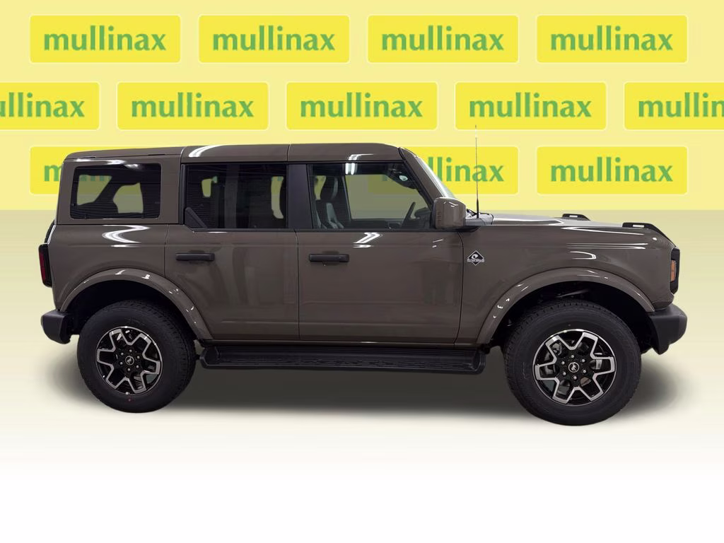 2026 MARSH GRAY Ford Bronco Outer Banks 4X4 SUV