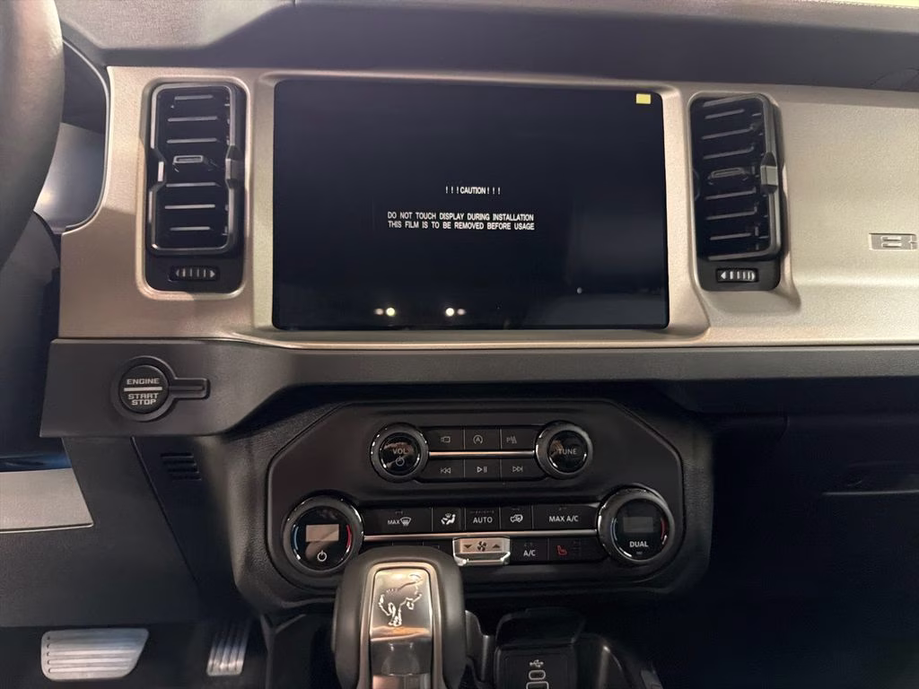 2026 MARSH GRAY Ford Bronco Outer Banks 4X4 SUV