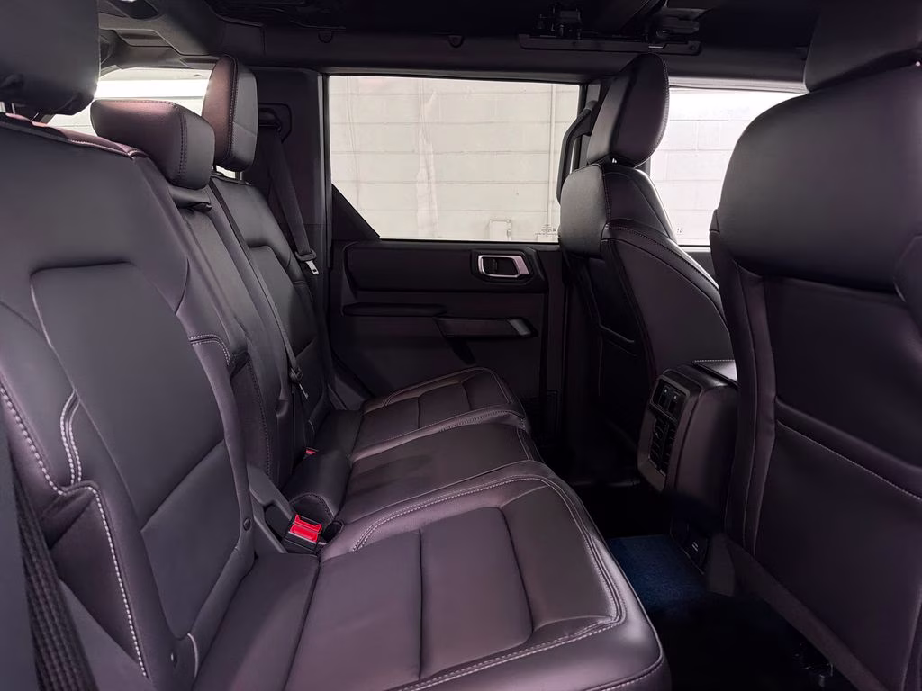 2026 MARSH GRAY Ford Bronco Outer Banks 4X4 SUV