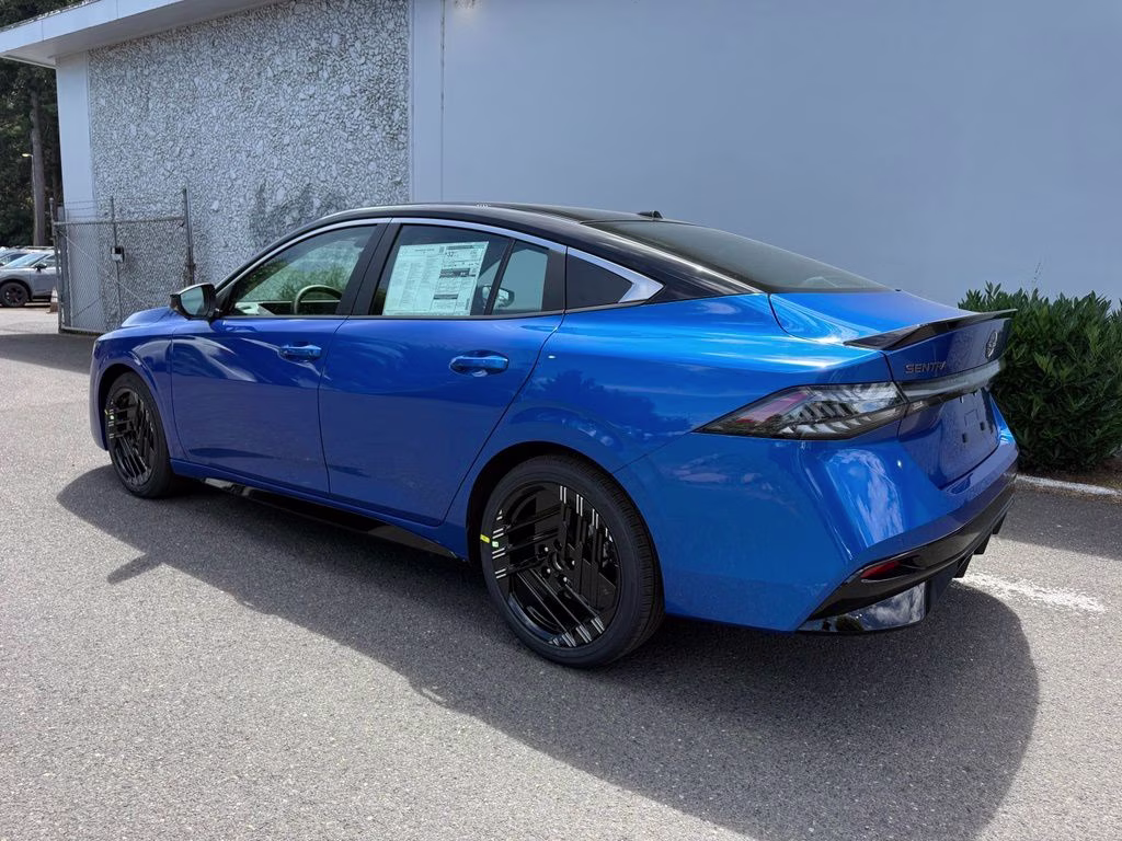 2026 Bluestone Pearl/Super Blk Nissan Sentra SR FWD Sedan