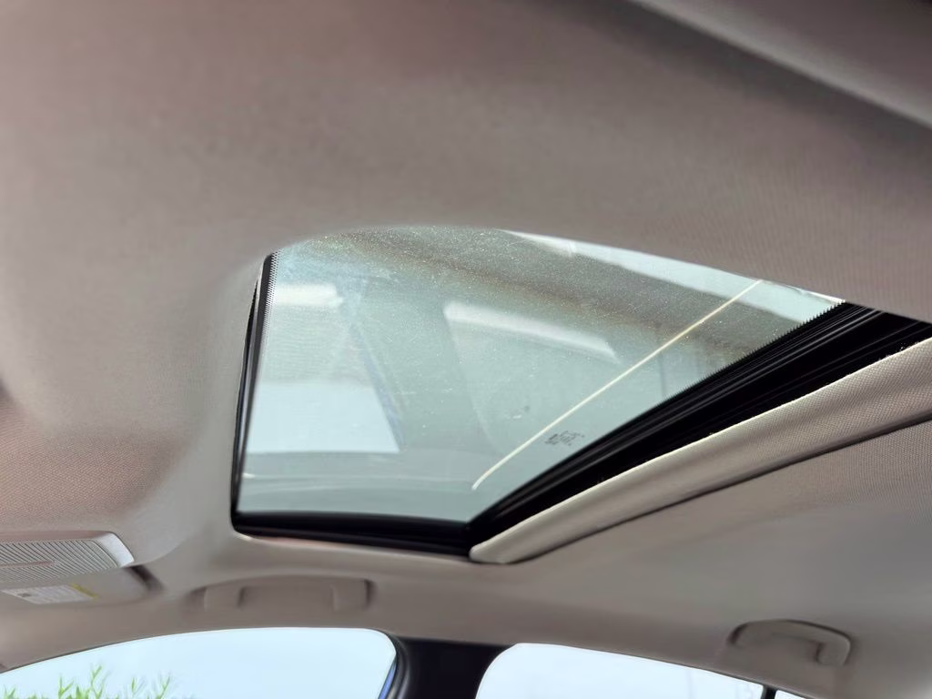 2026 Bluestone Pearl/Super Blk Nissan Sentra SR FWD Sedan
