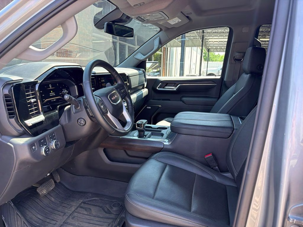 2024 Sterling Metallic GMC Sierra 1500 SLT 4X4 Truck
