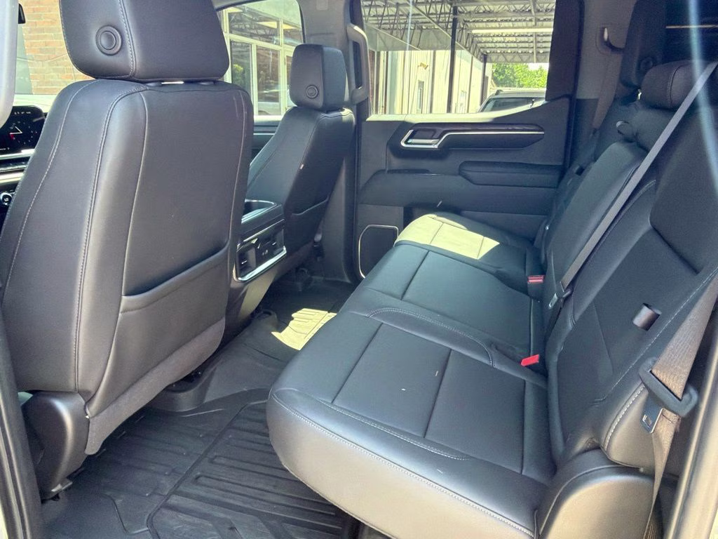 2024 Sterling Metallic GMC Sierra 1500 SLT 4X4 Truck