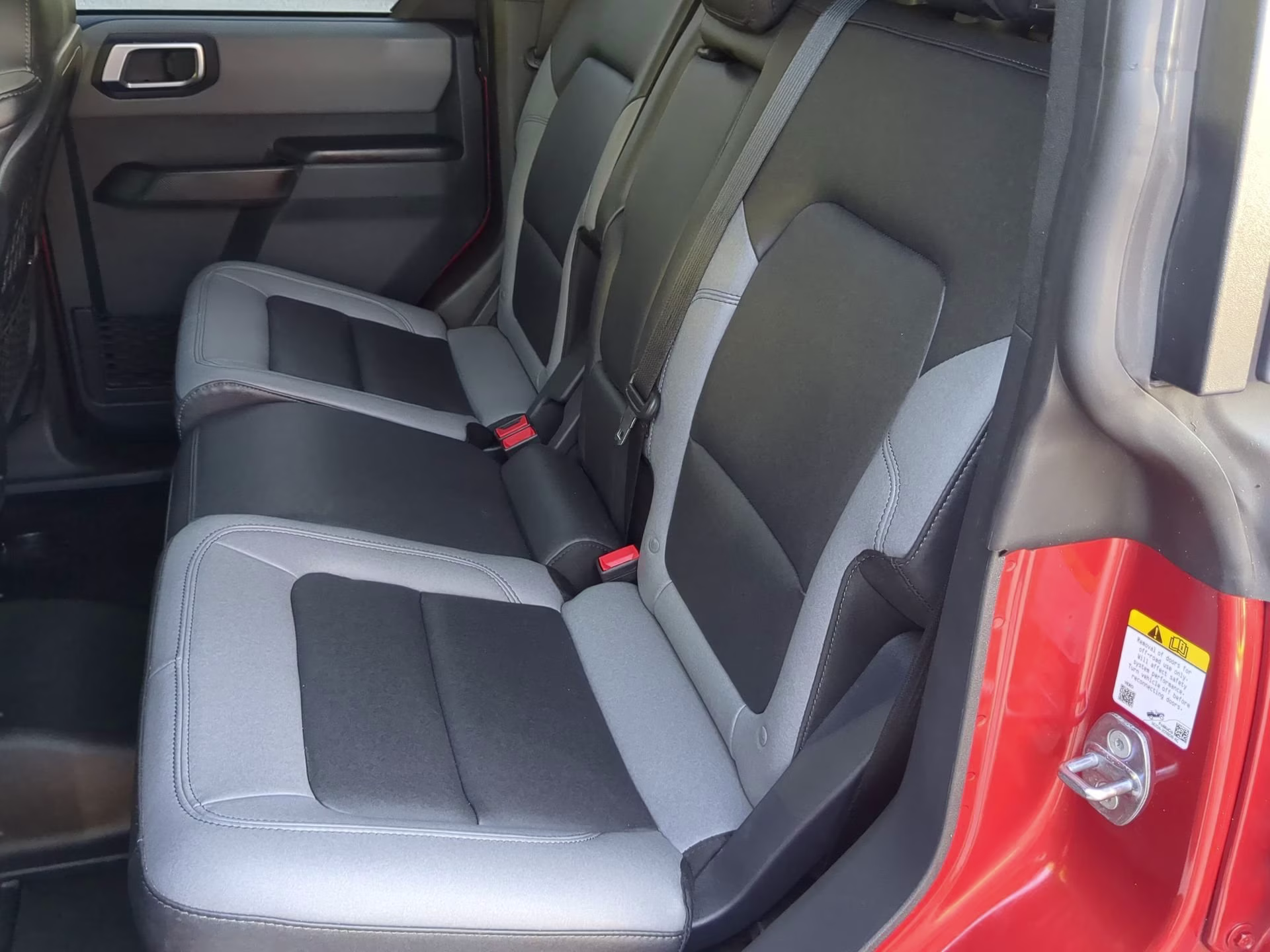 2024 Hot Pepper Red Metallic Tinted Clearcoat Ford Bronco Big Bend 4X4 Convertible