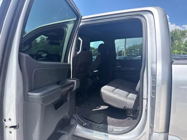 2021 Iconic Silver Metallic Ford F-150 XLT Crew Cab Pickup 4X4 Truck