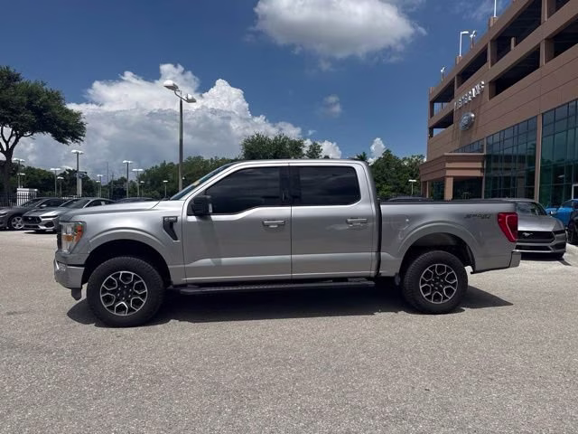 2021 Iconic Silver Metallic Ford F-150 XLT Crew Cab Pickup 4X4 Truck