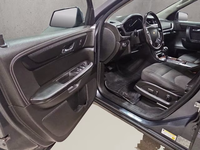 2014 Cyber Gray Metallic Chevrolet Traverse LT AWD SUV