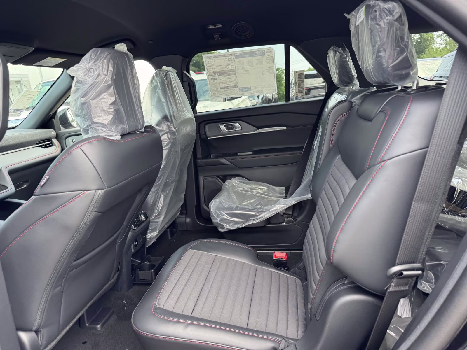 2026 Black Ford Explorer ST-Line 4X4 SUV
