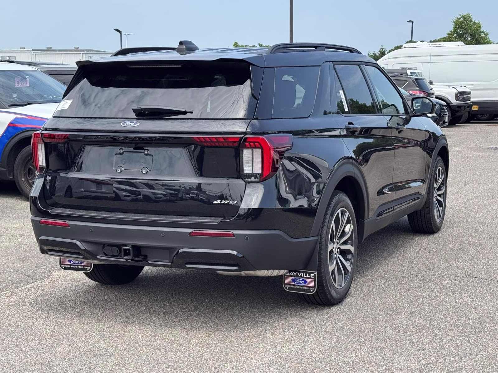2026 Black Ford Explorer ST-Line 4X4 SUV