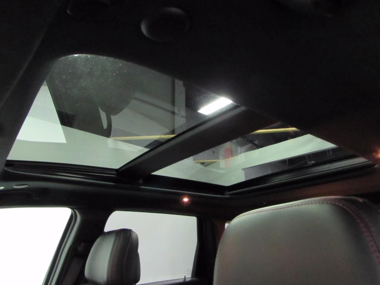 2021 Sting-Gray Clearcoat Jeep Grand Cherokee Trailhawk 4X4 SUV
