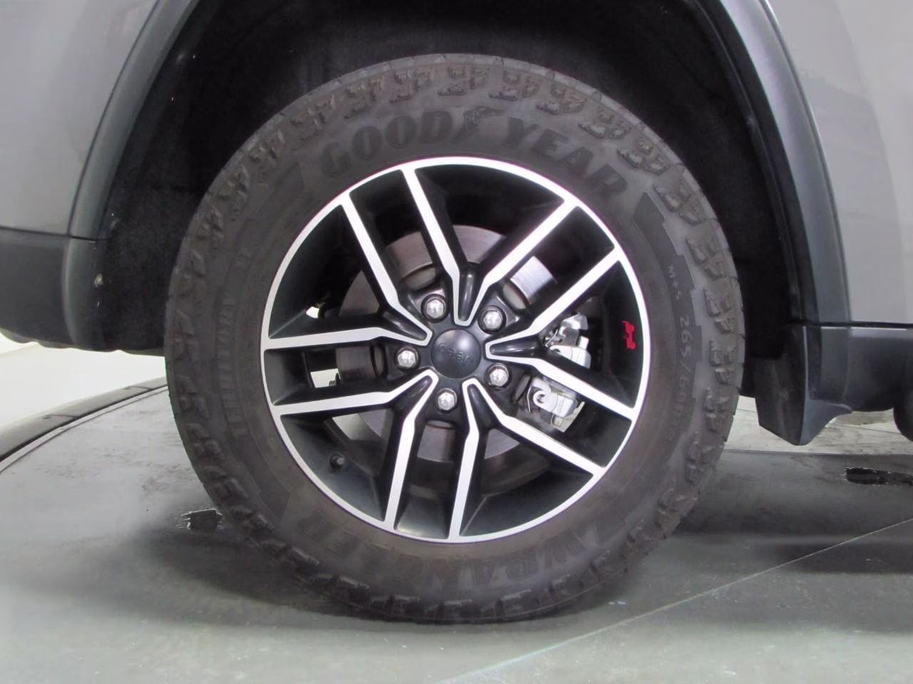 2021 Sting-Gray Clearcoat Jeep Grand Cherokee Trailhawk 4X4 SUV