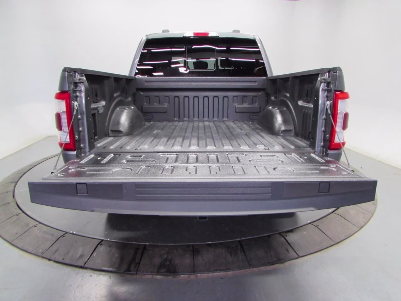 2021 Stone Gray Metallic Ford F-150 Lariat 4X4 Truck