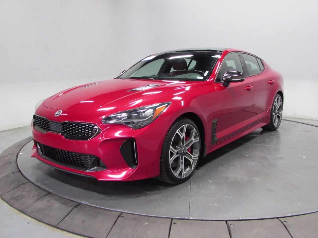 2018 HiChroma Red Kia Stinger GT2 AWD Sedan