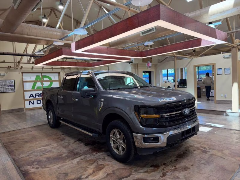 2024 Ford F150 SuperCrew Cab XLT Pickup 4D 6 1/2 ft 4X4