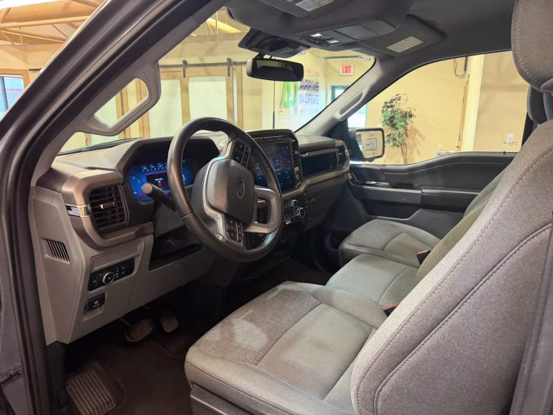 2024 Ford F150 SuperCrew Cab XLT Pickup 4D 6 1/2 ft 4X4