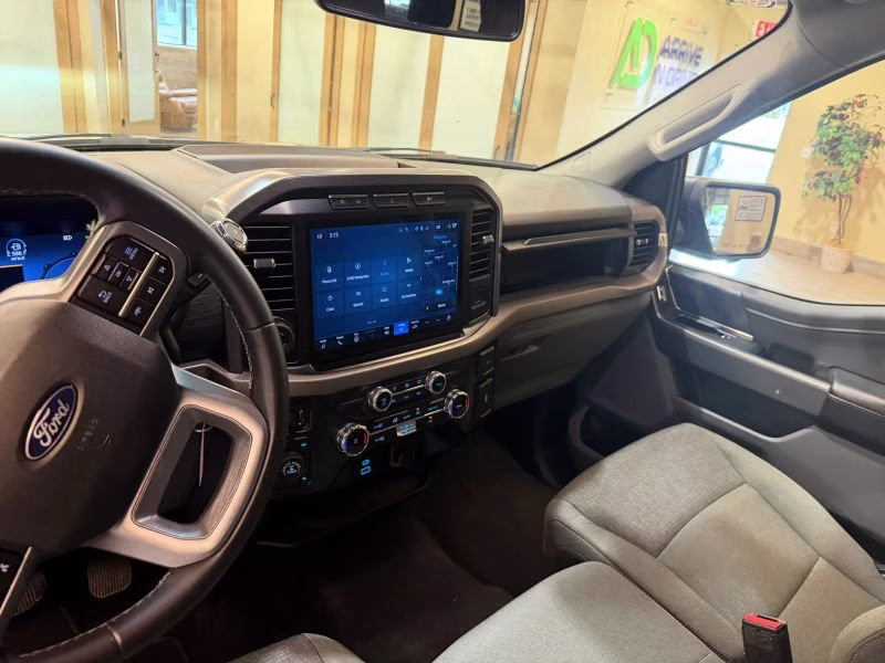 2024 Ford F150 SuperCrew Cab XLT Pickup 4D 6 1/2 ft 4X4