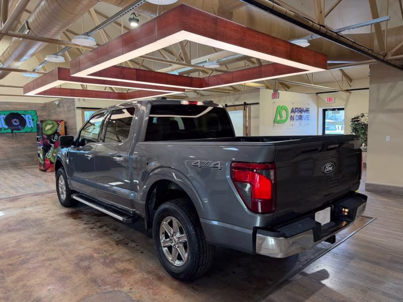 2024 Ford F150 SuperCrew Cab XLT Pickup 4D 6 1/2 ft 4X4