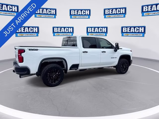 2026 Summit White Chevrolet Silverado 2500 HD LT 4X4 Truck