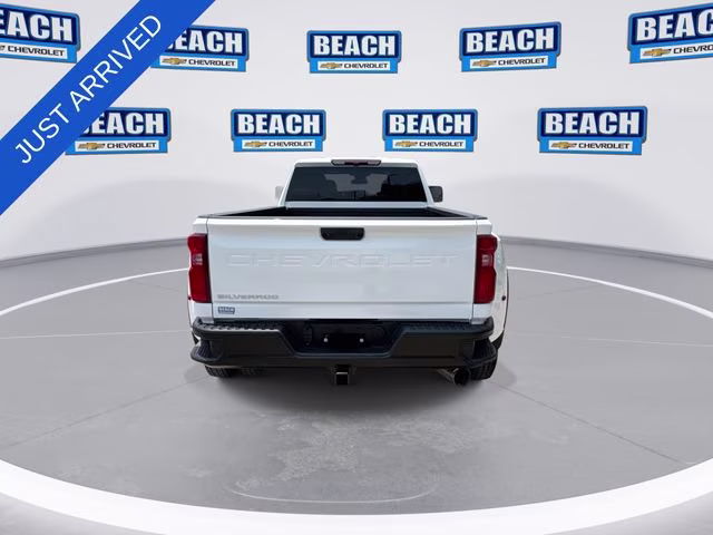 2026 Summit White Chevrolet Silverado 3500 HD WT DRW 4X4 Truck
