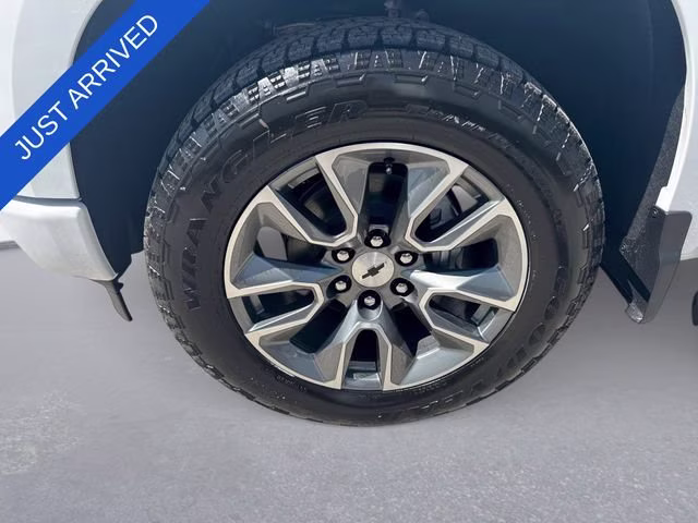 2026 Summit White Chevrolet Silverado 1500 RST 4X4 Truck