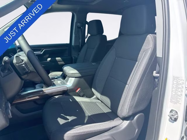 2026 Summit White Chevrolet Silverado 1500 RST 4X4 Truck