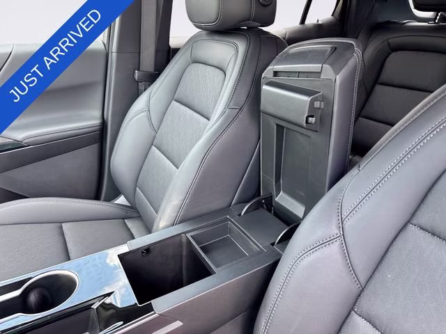 2026 Summit White Chevrolet Equinox LT FWD SUV