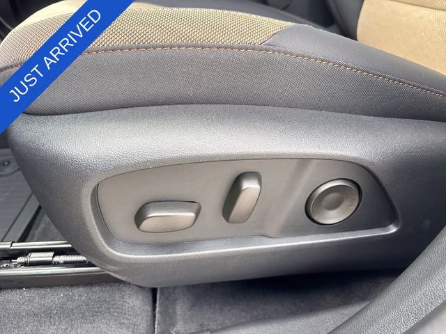 2026 Mosaic Black Metallic Chevrolet Equinox ACTIV FWD SUV