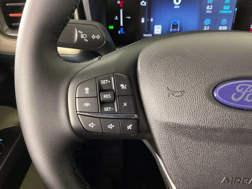 2026 Gray Metallic Ford Maverick Lariat AWD Truck