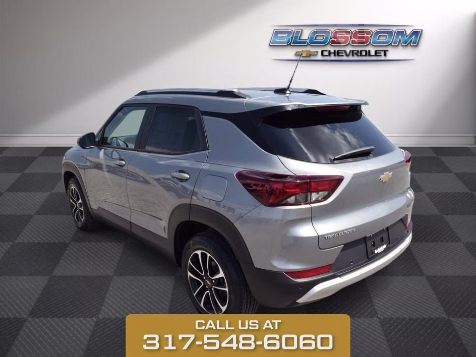 2026 Sterling Gray Metallic Chevrolet Trailblazer LT FWD SUV