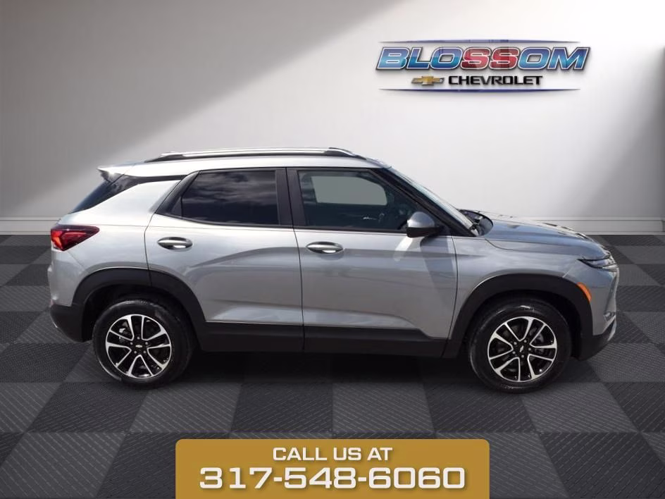 2026 Sterling Gray Metallic Chevrolet Trailblazer LT FWD SUV