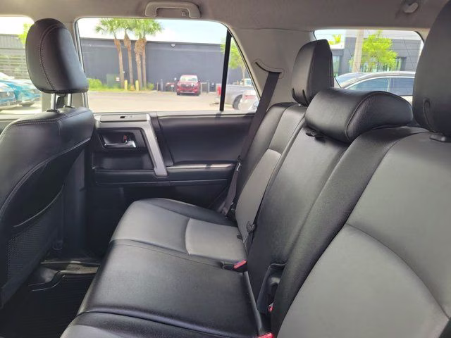 2021 Super White Toyota 4Runner SR5 Premium 4X4 SUV