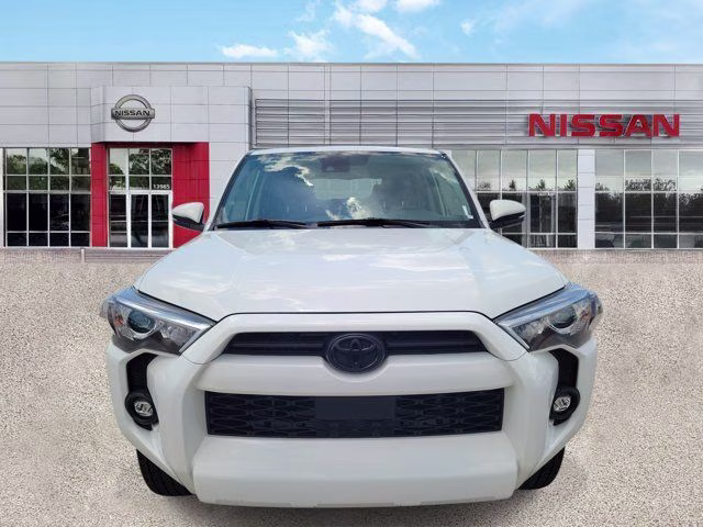 2021 Super White Toyota 4Runner SR5 Premium 4X4 SUV