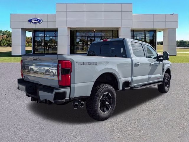 2026 Avalanche Ford Super Duty F-250 SRW Platinum 4X4 Truck