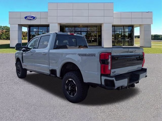 2026 Avalanche Ford Super Duty F-250 SRW Platinum 4X4 Truck