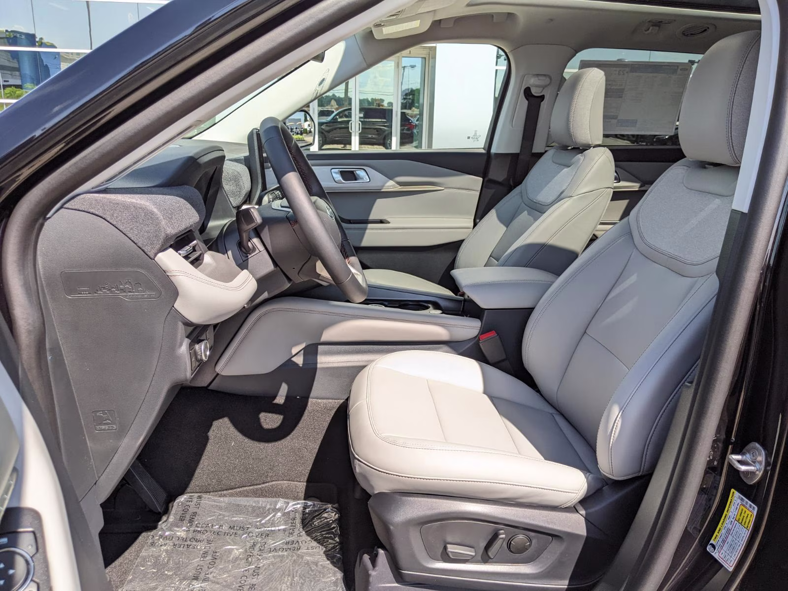 2026 Agate Black Metallic Ford Explorer Active 4X4 SUV