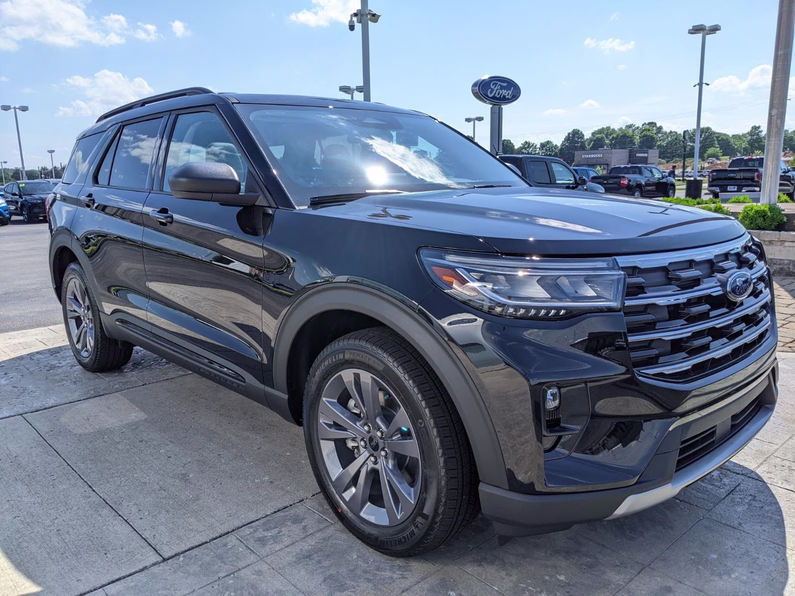 2026 Agate Black Metallic Ford Explorer Active 4X4 SUV